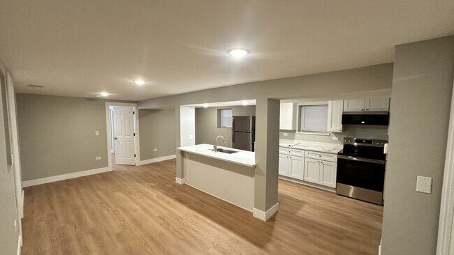 Foto del edificio - 1429 N Fairfield Ave