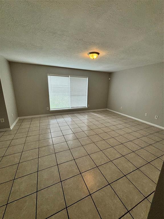 Building Photo - 5134 Cotter Ln