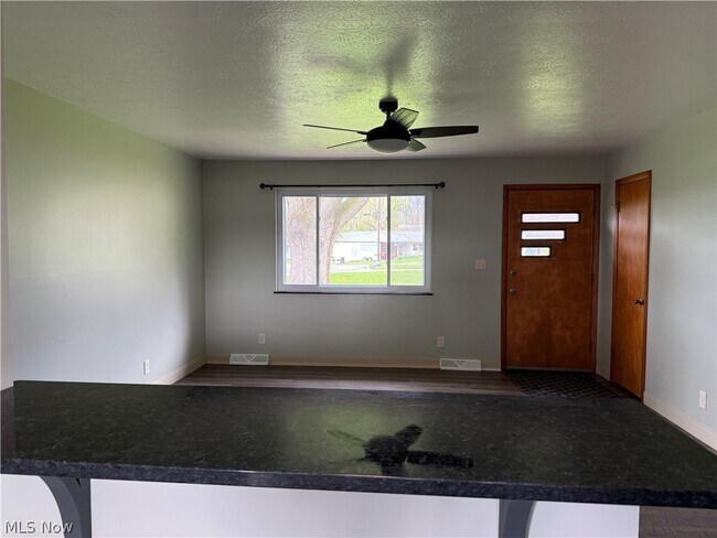 Foto del edificio - 12920 Fountain Ct