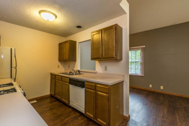 Foto del edificio - 1802 E Maxwell Ln