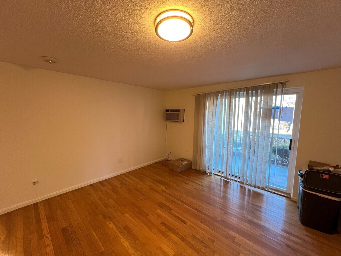 802 Willard St Unit E2, Quincy, MA 02169 Apartments in Quincy, MA