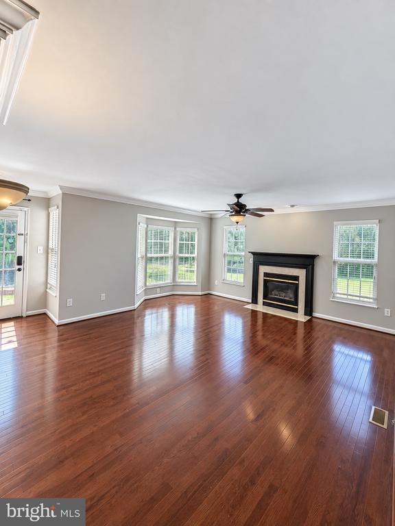 Foto del edificio - 6503 Susan Barkley Ct