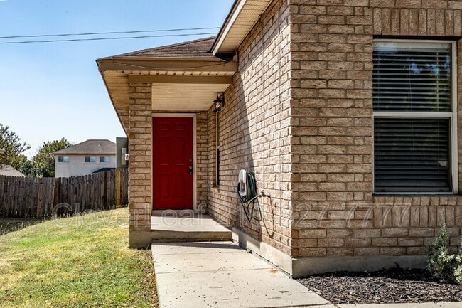 Building Photo - 1116 Stone Branch