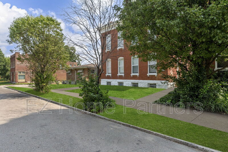 Foto principal - 3148 Nebraska Ave