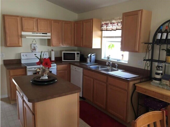 Foto del edificio - 712 Brayton Ln