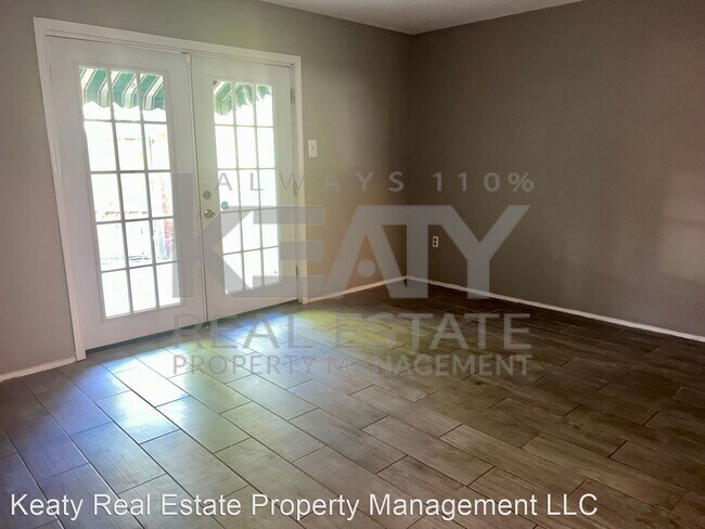 Building Photo - 2 br, 1.5 bath House - 1312 Dulles Drive U...