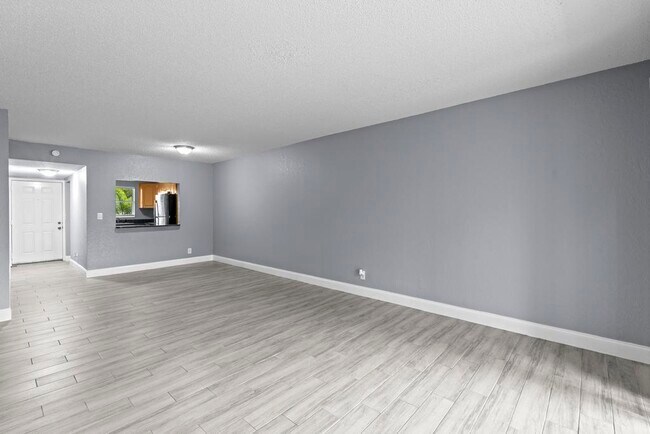 Foto del edificio - 120 Sparrow Dr