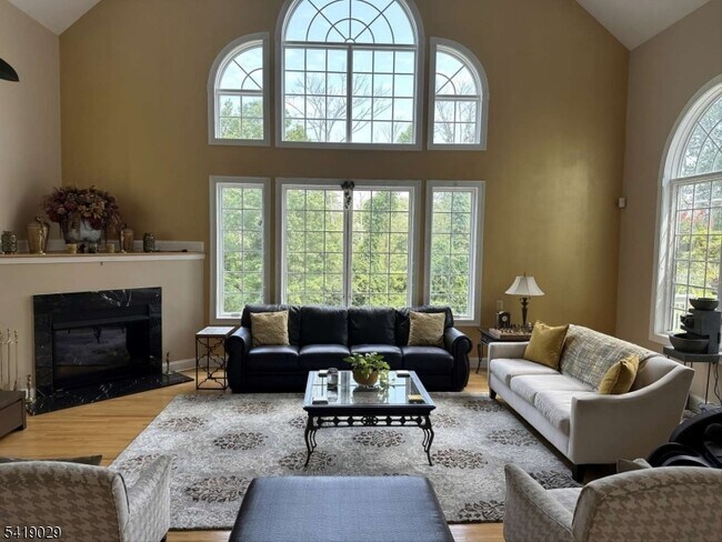 Foto del edificio - 104 Darren Dr