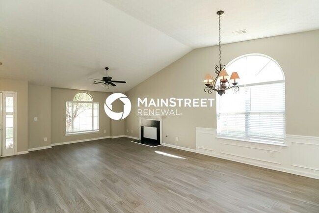 Foto del edificio - 3 Bedroom Pet-Friendly Home in Atlanta, GA...