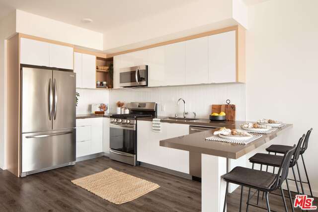 Foto del edificio - 11830 Courtleigh Dr