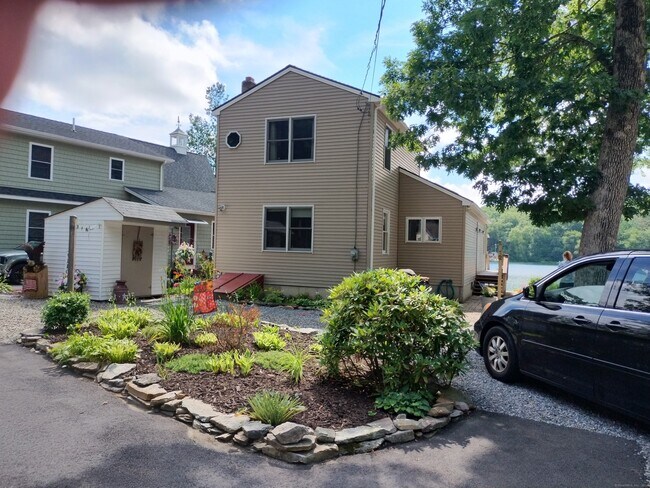 Foto del edificio - 12 Arrowhead Ln
