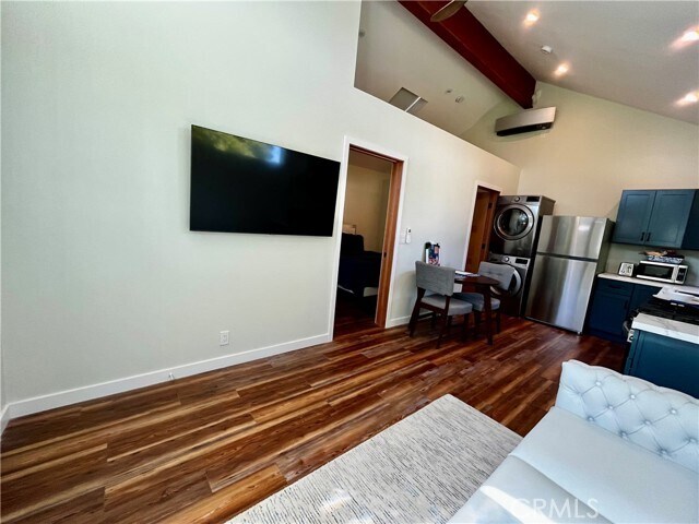 Foto del edificio - 22151 Cohasset St