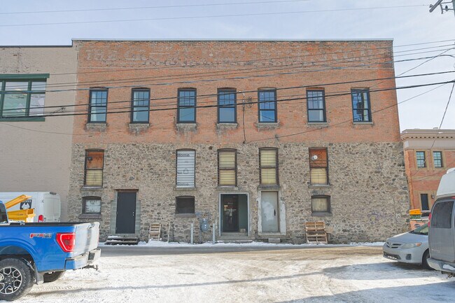 Building Photo - 361a 1st Ave