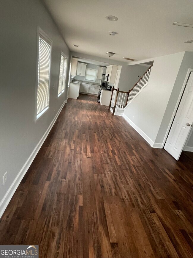 Foto del edificio - 969 Arden Ave SW
