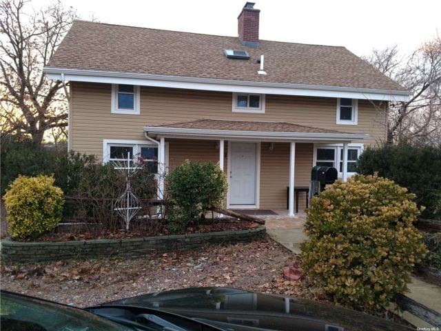 Primary Photo - 12 Valley Rd