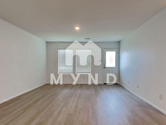 Building Photo - 8807 Bar Harbor Dr