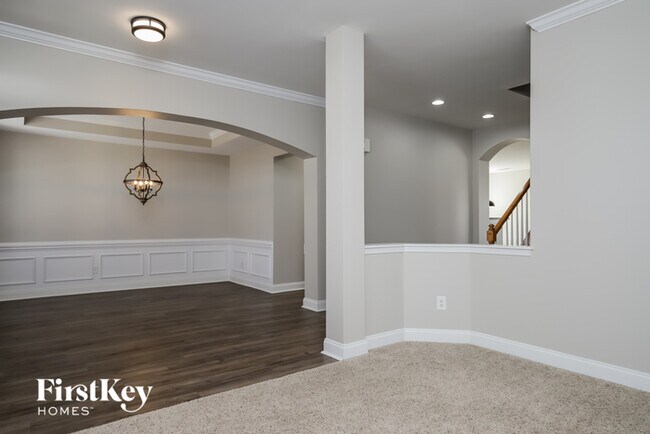 Building Photo - 143 Millstone Ln