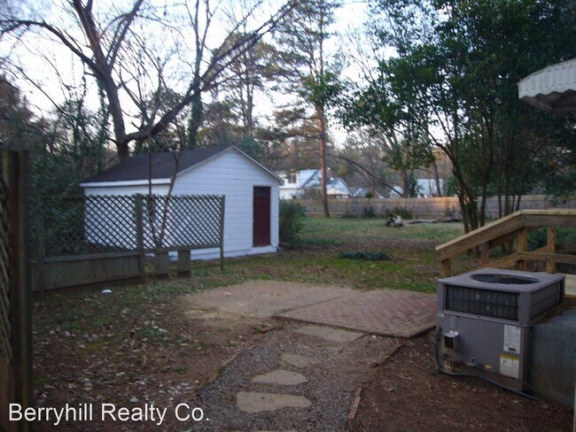 Foto del edificio - 2 br, 1 bath House - 3516 Eastway Dr
