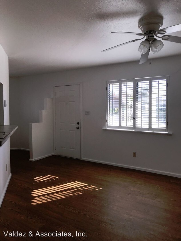 Foto principal - 941 Rio Vista St