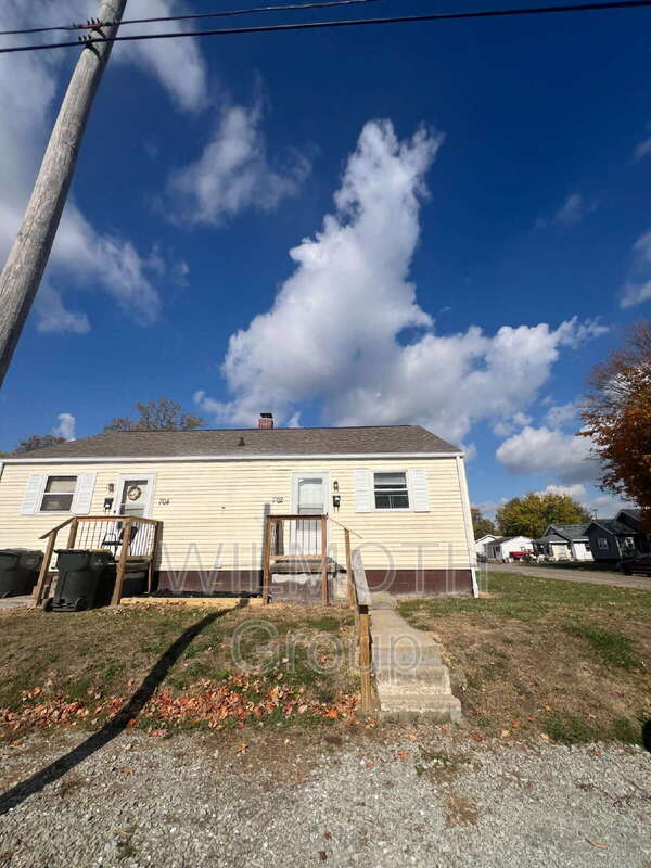 Foto principal - 702 W 23rd St