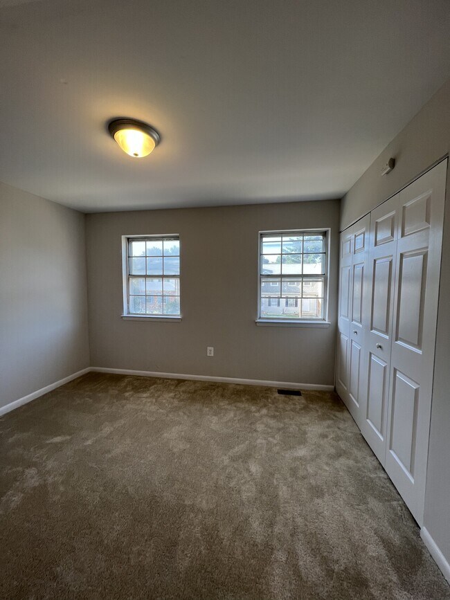 Foto del edificio - 8205 Durness Ct