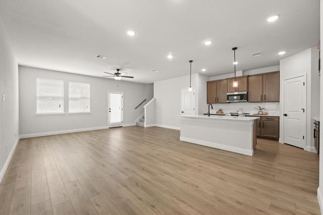 Foto del edificio - 3010 Patrick St