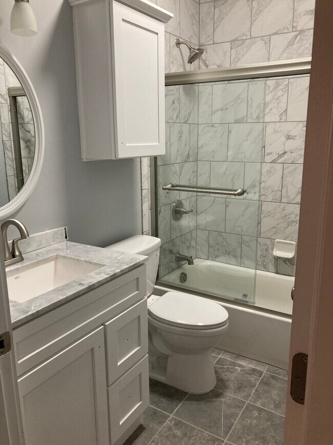 Foto del edificio - 600 Center St