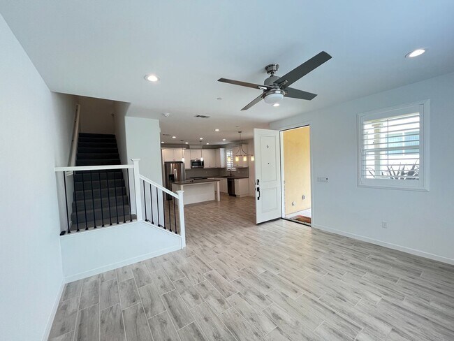 Building Photo - Newly Built Farmhouse Style Townhome in Ri...
