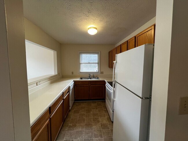 Foto del edificio - 1031 Ancestry Dr