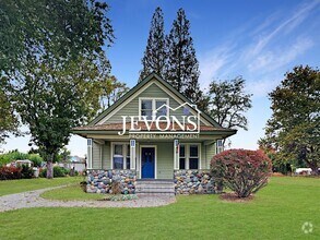 Building Photo - 2704 S 85th Ave