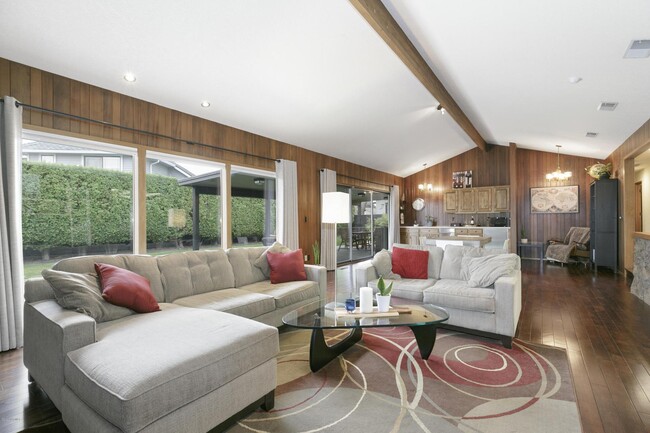 Foto del edificio - 5312 Tieton Dr