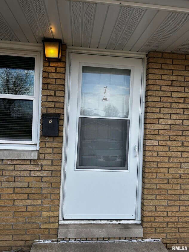 Foto principal - 1102 Oxford Ave