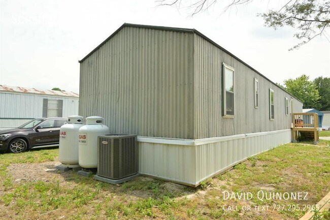 Foto del edificio - Sale Prices Starting at: $29,900 or Rental...
