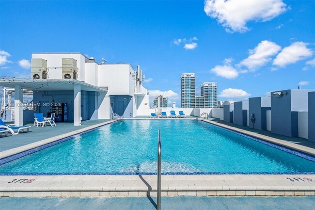 Foto del edificio - 401 69th St