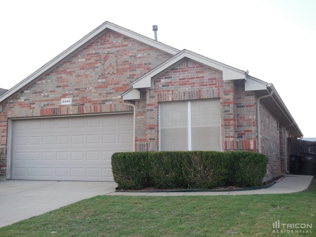 Building Photo - 6540 Geneva Ln