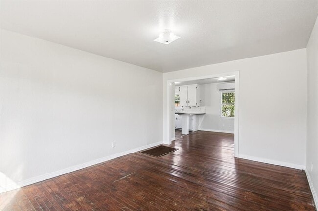 Building Photo - 3209 NW 32nd St