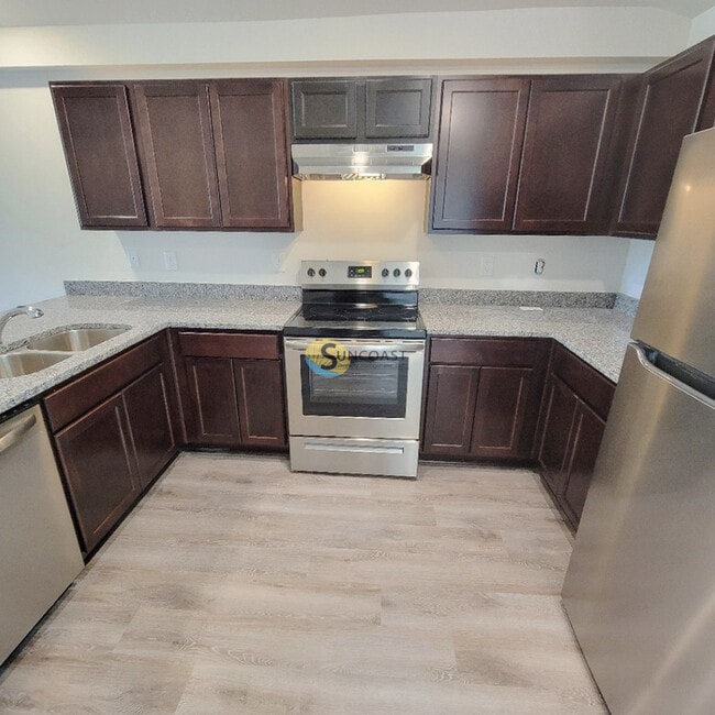 Foto del edificio - Coming Soon ? March 2025! Apply Today!