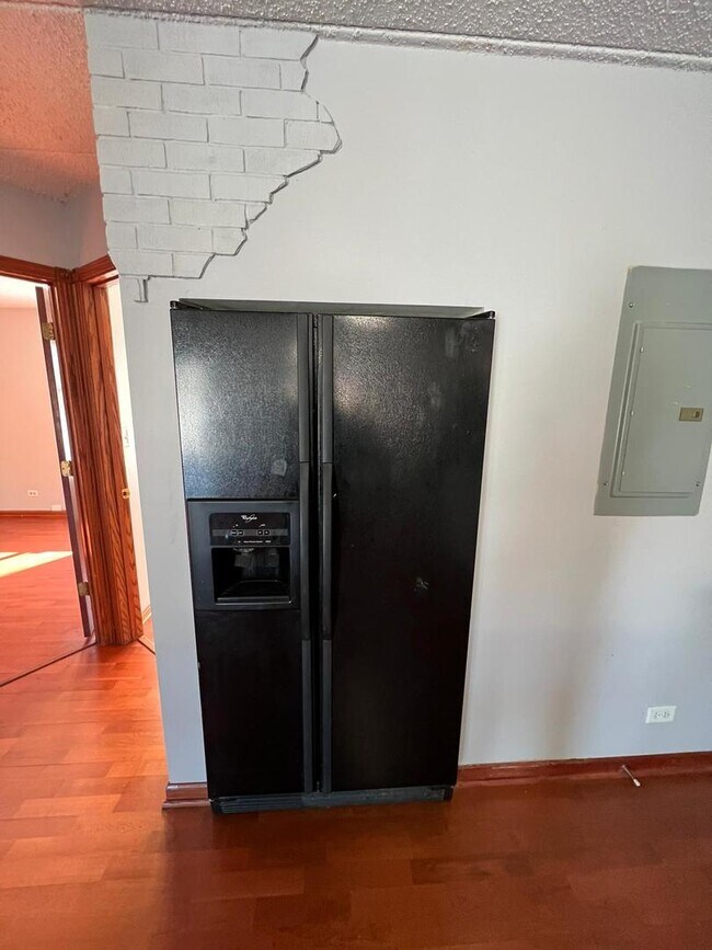 Foto del edificio - 669 Briar Hill Ln