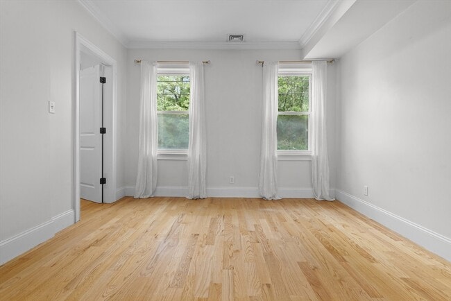Foto del edificio - 178 Chestnut Ave