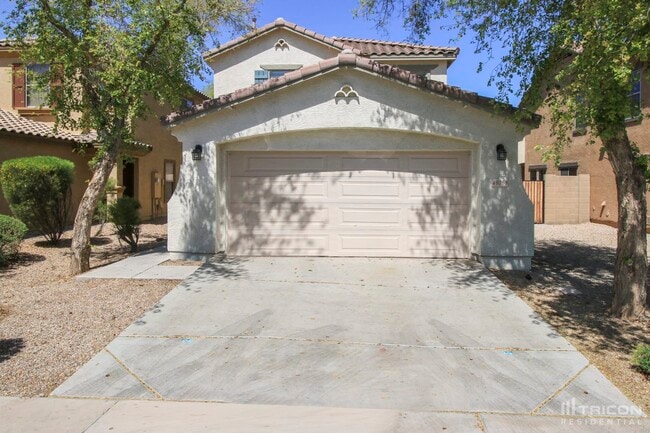 Building Photo - 40268 W Helen Ct