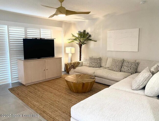 Foto del edificio - 5801 N Atlantic Ave
