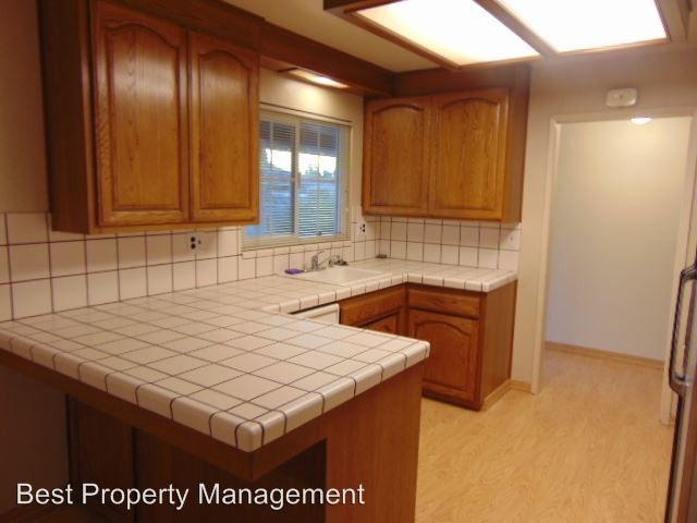 Building Photo - 4 br, 2 bath House - 37946 Alta Drive
