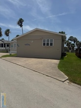 Building Photo - 34 Abalone Cir
