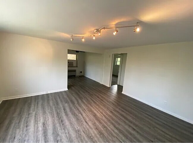Foto del edificio - 3672 Brotherton Rd