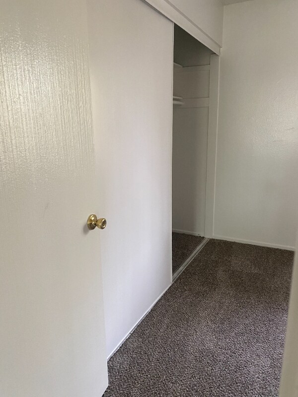 Foto del edificio - 931 N Highland St