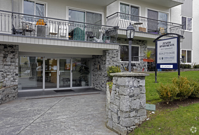 Building Photo - Zenith Apartments