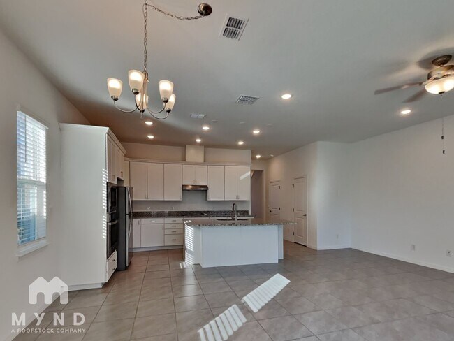 Foto del edificio - 792 MIDDLETON ST