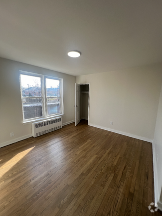 Building Photo - 309 Renner Ave