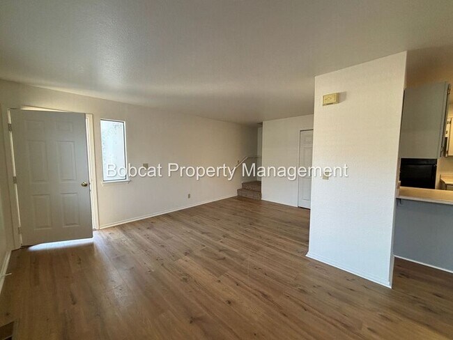 Foto del edificio - 136 Dayton Village Pkwy