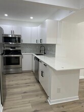 Building Photo - 480 NW 20th St